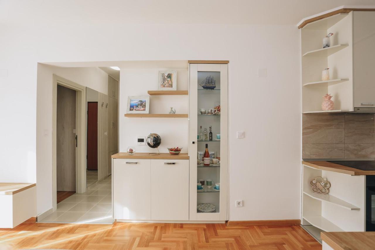 Apartments Viva Oliva بودفا المظهر الخارجي الصورة